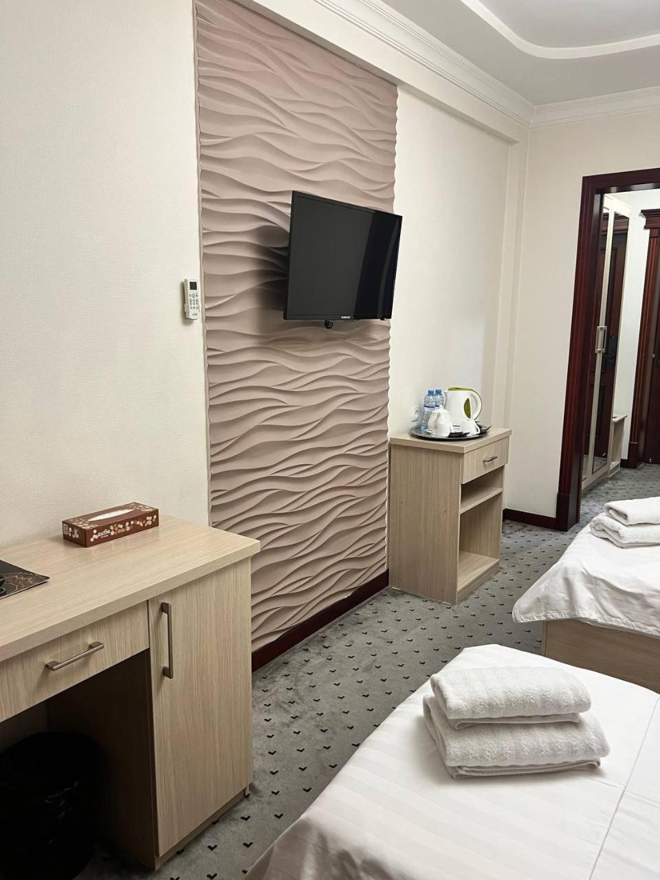 Orzu Hotel Namangan Exteriör bild