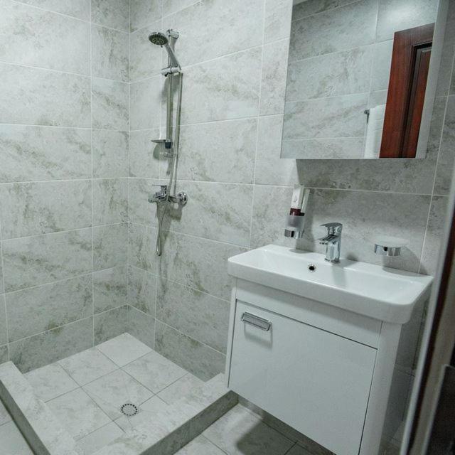 Orzu Hotel Namangan Exteriör bild
