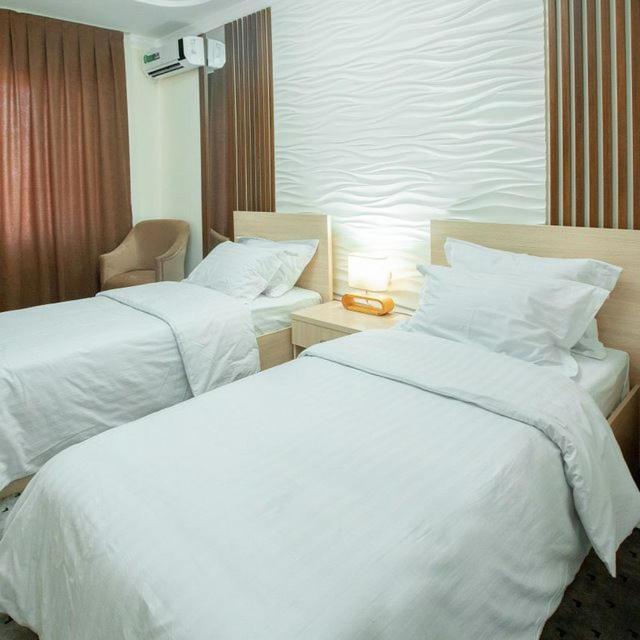 Orzu Hotel Namangan Exteriör bild